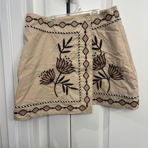 NWT Mable Floral Embroidered Beige Mini Skirt